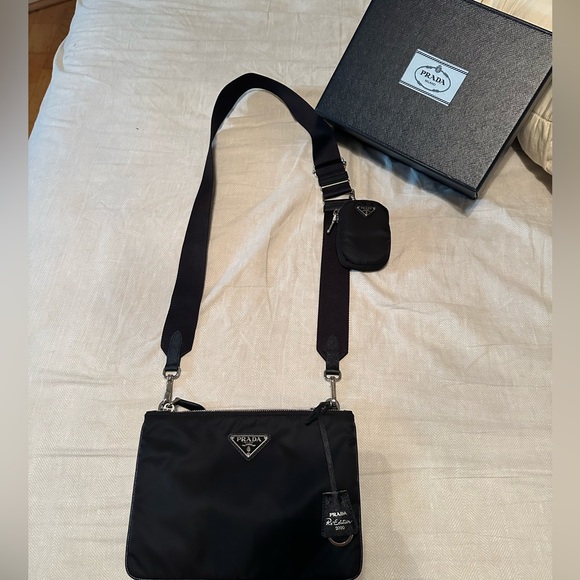 Prada crossbody purse - Picture 2 of 5
